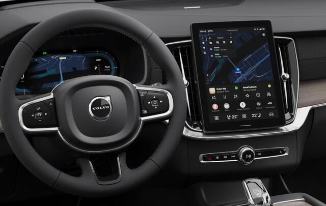 Volvo XC90 T8 Plug-in hybrid AWD Plus Dark | Facelift | 7-Zits | Longe Range | Google | Lederen Bekleding | Getint Glas | Head-Up Display | 360 Camera | Keyless | 21" LM