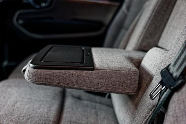 Volvo XC90 2.0 T8 Recharge AWD Ultimate Dark Special edition, Luchtvering, HUD, Panoramadak, enz