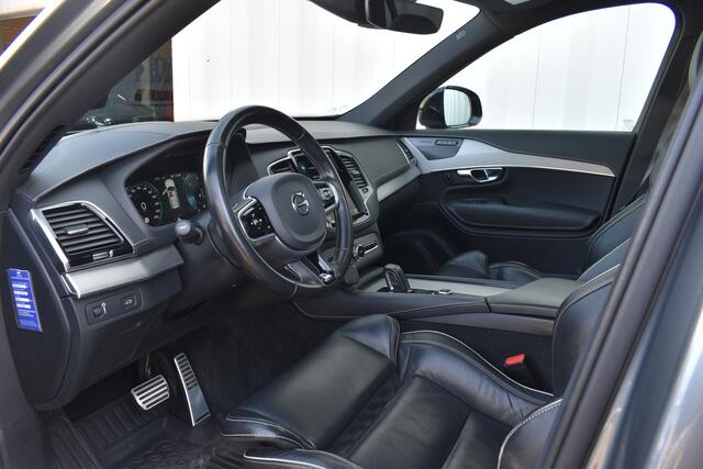 Volvo XC90 2.0 B5 AWD R-Design Intro Edition | Trekhaak | Luchtvering | Stoelen met geheugen | Blis | Pano dak |