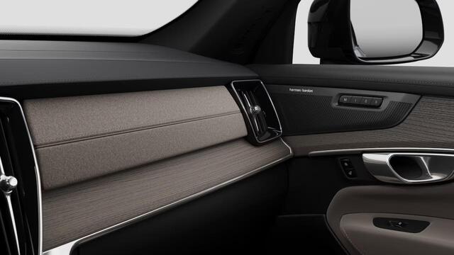 Volvo XC90 2.0 T8 Plug-in hybrid AWD Ultra Dark | Actieve Luchtvering | Extra Getint Glas | Matrix Led Koplampen | Premium Audio by Harman Kardon |
