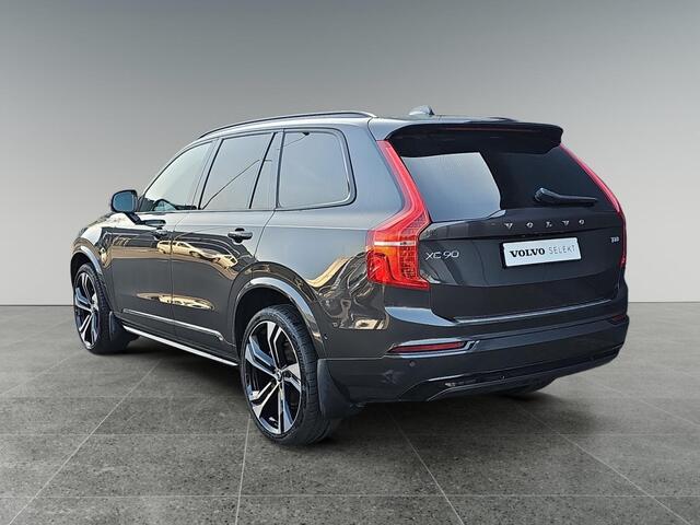 Volvo XC90 2.0 T8 Recharge AWD Ultimate Dark | Luchtvering | Bowers & Wilkins Audio | Trekhaak | Extra getint glas |