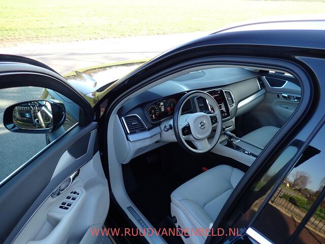Volvo XC90 2.0 T5 AWD 7-PERS ACC / 22 INCH / TREKHAAK / CAMERA