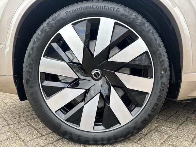 Volvo XC90 T8 Plug-in hybrid AWD Ultra Dark / ¤ 9.000,00 Voorraadkorting / Massage-stoelen / Luchtvering / Head-up / Bowers & wilkins
