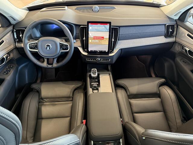 Volvo XC90 2.0 T8 Plug-in hybrid AWD Ultra Bright | Luchtvering | Bowers & Wilkins | 22'' | Gelaagd glas | Massage | Stoel koeling + verwarming | Panorama Schuifdak |