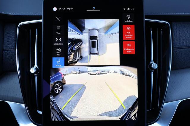 Volvo XC90 T8 Recharge AWD Ultra Bright - LONG RANGE - Luchtvering - Panorama/schuifdak - IntelliSafe Assist & Surround - 360º Camera - Bowers & Wilkins audio - Verwarmde voorstoelen, stuur & achterbank - Parkeersensoren voor & achter - Elektr. bedienb. voorstoelen 