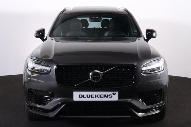 Volvo XC90 T8 Recharge AWD Ultimate Dark - LONG RANGE - Luchtvering - Panorama/schuifdak - IntelliSafe Assist & Surround - 360º Camera Bowers & Wilkins audio - Verwarmde voorstoelen, stuur & achterbank - Parkeersensoren voor & achter - Elektr. bedienb. voorstoelen 