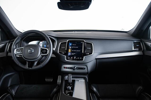 Volvo XC90 2.0 T8 Recharge AWD R-Design Panoramadak - Advanced Air Cleaner - Visual Park Assist - Adaptive Cruise Control - Harman Kardon - 4 zone Electronic Climate Control - Elektrisch verstelbare bestuurderstoel met Memory -