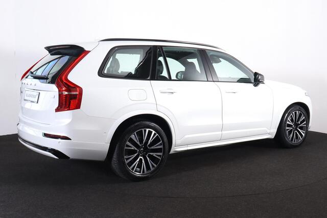 Volvo XC90 T8 Recharge AWD Ultimate Dark - Luchtvering - Panorama/schuifdak - IntelliSafe Assist & Surround - 360º Camera - Bowers & Wilkins audio - Verwarmde voorstoelen, stuur & achterbank - Parkeersensoren voor & achter - Elektr. bedienb. voorstoelen met geheugen