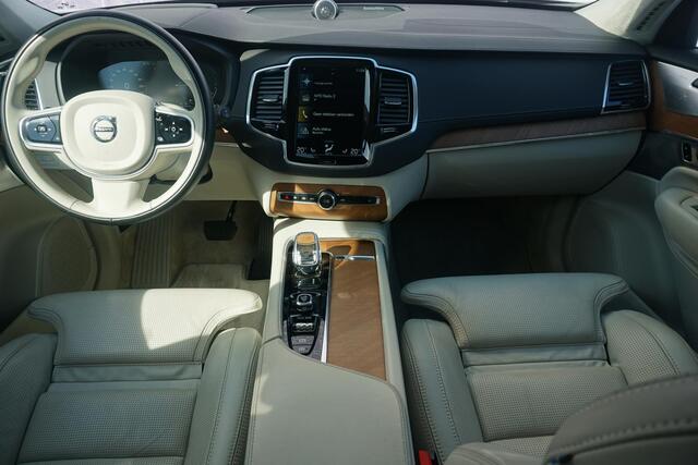 Volvo XC90 2.0 T8 Twin Engine AWD Inscription Intro Edition | Luchtvering | Bowers & Wilkins | Trekhaak | Massage | 360° | Stoel verwarming - Koeling | FULL OPTIONS |