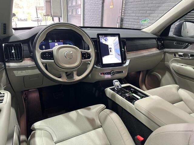 Volvo XC90 T8 Plug-in hybrid Ultra Dark | FACELIFT | Luchtvering | Trekhaak | Massage+Ventilatie | Panoramadak | Head-Up | 360° Camera