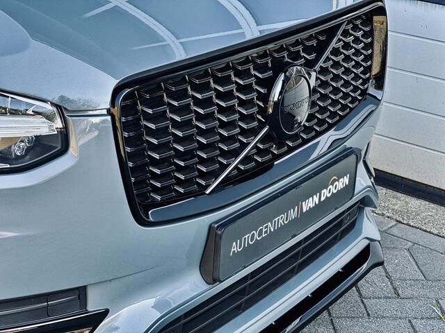 Volvo XC90 T8 Hybrid AWD | Dark Label | Panodak | Luchtvering | 22" | Auto Pilot | Head Up | Elek Trekhaak | Incl btw