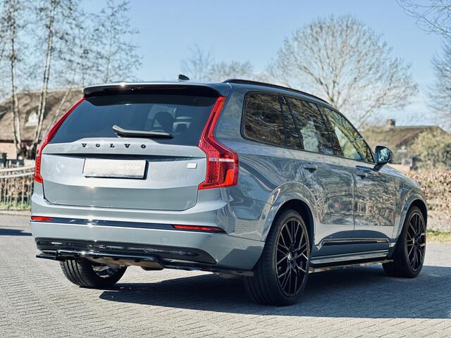 Volvo XC90 T8 Hybrid AWD | Dark Label | Panodak | Luchtvering | 22" | Auto Pilot | Head Up | Elek Trekhaak | Incl btw