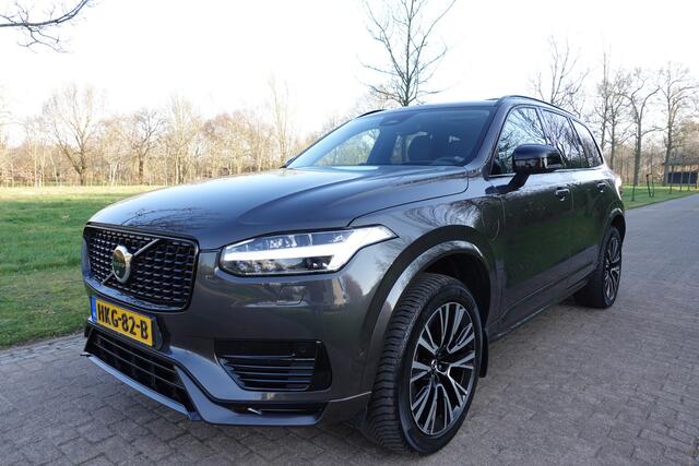 Volvo XC90 2.0 T8 Recharge AWD Ultimate Dark 7 Persoons | Bowers&Wilkins | Head Up | Pano | Keyless | 360 Camara | Winterpakket | Stuurwielverw. | Stoelverw. | LED |