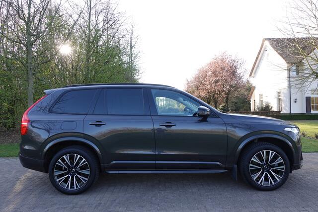 Volvo XC90 2.0 T8 Recharge AWD Ultimate Dark 7 Persoons | Bowers&Wilkins | Head Up | Pano | Keyless | 360 Camara | Winterpakket | Stuurwielverw. | Stoelverw. | LED |