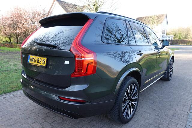 Volvo XC90 2.0 T8 Recharge AWD Ultimate Dark 7 Persoons | Bowers&Wilkins | Head Up | Pano | Keyless | 360 Camara | Winterpakket | Stuurwielverw. | Stoelverw. | LED |