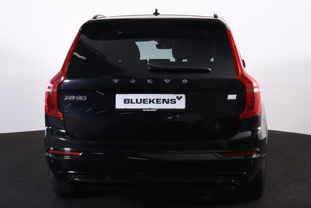 Volvo XC90 T8 Recharge AWD Ultimate Dark - LONG RANGE - Luchtvering - Panorama/schuifdak - IntelliSafe Assist & Surround - 360º Camera - Bowers & Wilkins audio - Adaptieve LED koplampen - Verwarmde voorstoelen, stuur & achterbank - Parkeersensoren voor & achter - Dr