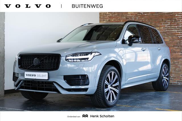 Volvo XC90 T8 Plug-in hybrid AWD Ultra Dark | Nappa lederen bekleding | Bowers & Wilkins premium audio | 22" Lichtmetalen velgen | 360° parkeercamera | Stoelverwarming | Parkeersensoren voor + achter | Luchtvering | Wegklapbare trekhaak