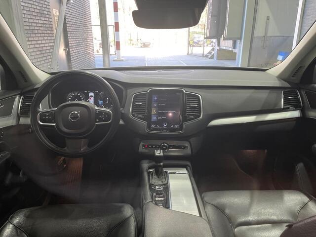 Volvo XC90 D5 AWD Momentum | GRIJS KENTEKEN | Trekhaak | Camera | BLIS | Leder | ACC