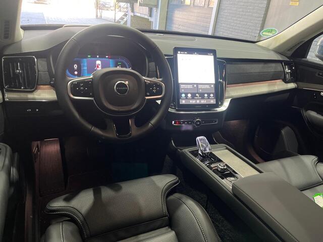 Volvo XC90 T8 Plug-in hybrid Ultra Bright | FACELIFT | Luchtvering | Trekhaak | Massage+Ventilatie | Panoramadak | Head-Up | 360 Camera