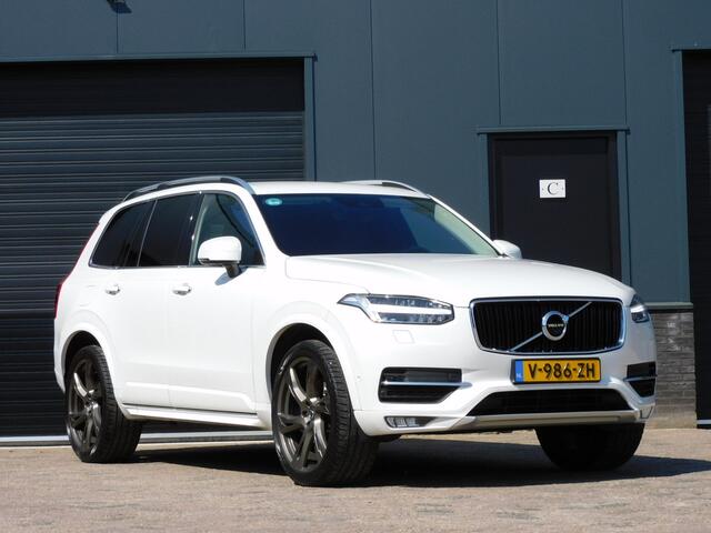 Volvo XC90 2.0 AWD INSCRIPTION GRIJS KENTEKEN! TOPSTAAT! 360 CAM! CARPLAY! BLUETOOTH! NAVI! LEER! TREKHAAK!