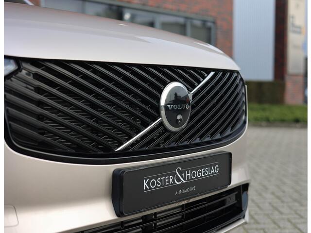 Volvo XC90 T8 Plug-in hybrid AWD Ultra Dark *Direct leverbaar!*