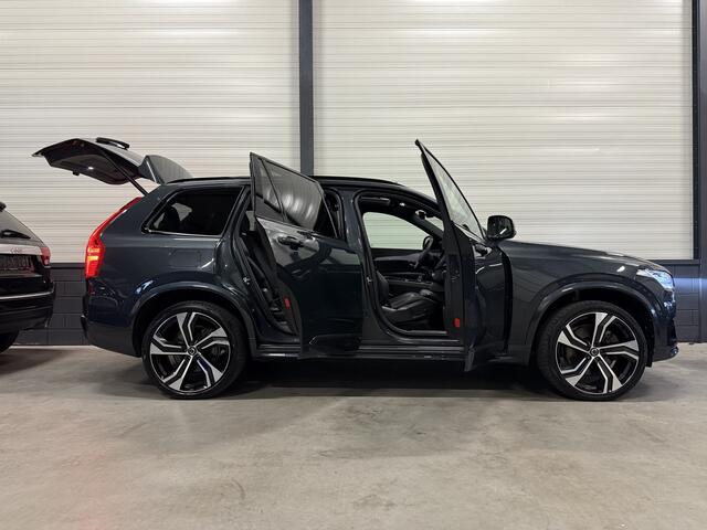 Volvo XC90 T8 Recharge AWD R-Design Long Range 455PK PANO/B&W/HEAD-UP/22"/R-DESIGN SPORTSTOELEN/KEYLESS/PILOT-ASSIST/ACC/STANDKACHEL/BLACK-LINE/PRIVACY/ELECTR.TREKHAAK/KLEUR SAVILE GREY METALLIC/NET OH BEURT GEHAD BIJ VOLVO