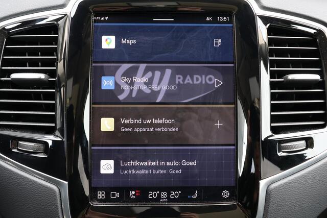 Volvo XC90 T8 Recharge AWD Ultimate Dark - Luchtvering - Panorama/schuifdak - IntelliSafe Assist & Surround - 360º Camera - Adaptieve LED koplampen - Verwarmde voorstoelen, stuur & achterbank - Parkeersensoren voor & achter - Elektr. bedienb. voorstoelen met geheuge