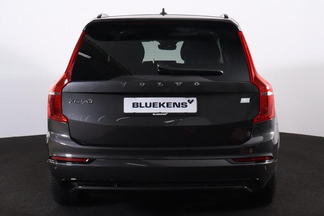Volvo XC90 T8 Recharge AWD Ultimate Dark - LONG RANGE - Luchtvering - Panorama/schuifdak - IntelliSafe Assist & Surround - 360º Camera - Harman/Kardon audio - Adaptieve LED koplampen - Verwarmde voorstoelen, stuur & achterbank - Parkeersensoren voor & achter - Elekt