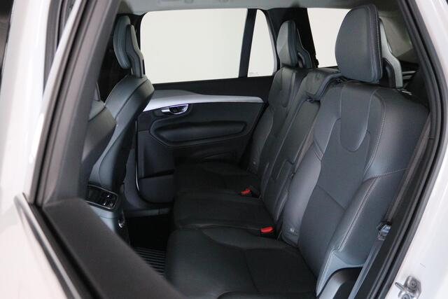 Volvo XC90 2.0 T8 Twin Engine AWD Momentum Pro, 7-Persoons, Navigatie, Apple CarPlay/Android Auto, Climate Control, Lederen Bekleding, Achteruitrijcamera