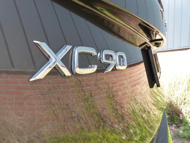 Volvo XC90 T8 Plug-in hybrid AWD Ultra Bright