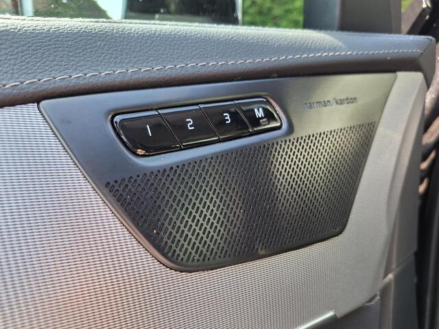 Volvo XC90 2.0 T8 Recharge AWD Ultimate Dark
