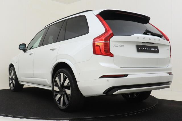 Volvo XC90 T8 RECHARGE AWD ULTIMATE DARK -PANO.DAK|BOWERS&WILKINS|360°CAM|GEVENT.LEDER+MASSAGE