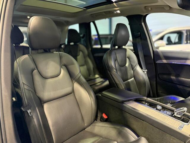 Volvo XC90 2.0 T8 Recharge AWD 287kW/390pk Aut8 Inscription Exclusive 7p LUCHTVERING + PANORAMADAK + PILOT ASSIST + TREKHAAK + STOELMASSAGE + HARMAN & KARDON + BLIS + STOELVERWARMING&-VENTILATIE + 360 CAMERA + KEYLESS + HEAD-UP + PARKSENSOREN + 21" LM-VELGEN!!