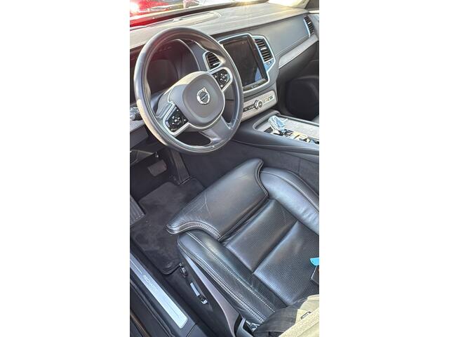 Volvo XC90 2.0 T8 Recharge AWD 287kW/390pk Aut8 Inscription Exclusive 7p LUCHTVERING + PANORAMADAK + PILOT ASSIST + TREKHAAK + STOELMASSAGE + HARMAN & KARDON + BLIS + STOELVERWARMING&-VENTILATIE + 360 CAMERA + KEYLESS + HEAD-UP + PARKSENSOREN + 21" LM-VELGEN!!