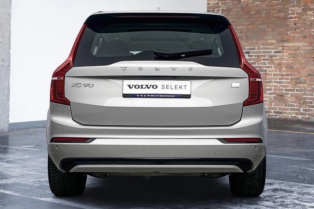 Volvo XC90 T8 Automaat Recharge AWD Ultimate Dark Volvo XC90 T8 Automaat Recharge AWD Ultimate Dark | Bowers & Wilkins premium audio | Nappa lederen bekleding | Luchtvering | Wegklapbare trekhaak | Google infotainment | 360° parkeercamera | Parkeersensoren voor + a