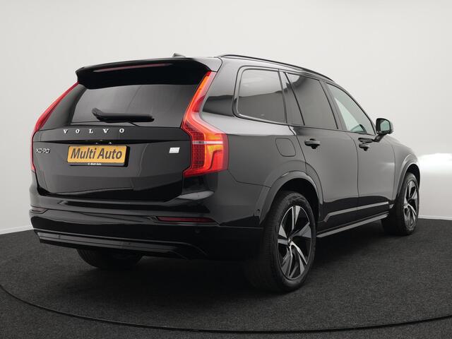 Volvo XC90 T8 Recharge AWD R-Design Plug In Hybrid 7 Persoons INCL BTW PHEV | Panodak | Alcantara Sportstoelen Memory | Trekhaak af Fabriek | Adaptive Cruise | Pilot Assist | Navigatie | Apple Carplay | 360 Camera | DAB | Virtual |