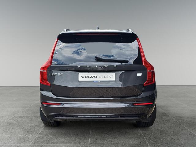 Volvo XC90 2.0 T8 Recharge AWD Ultimate Dark | Luchtvering | Bowers & Wilkins Audio | Trekhaak | Extra getint glas |