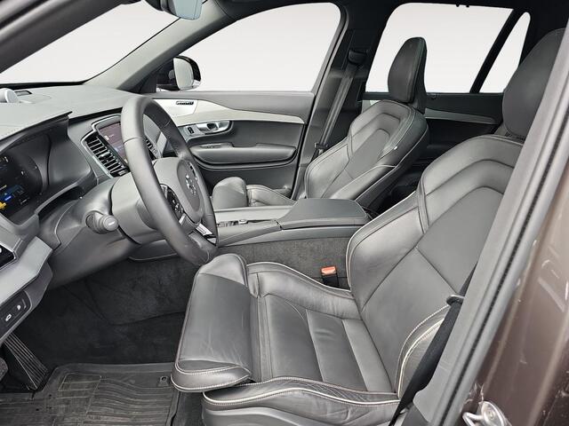 Volvo XC90 2.0 T8 Recharge AWD Ultimate Dark | Luchtvering | Bowers & Wilkins Audio | Trekhaak | Extra getint glas |