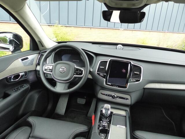Volvo XC90 T8 Plug-in hybrid AWD Ultra Dark