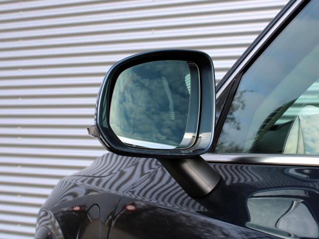 Volvo XC90 2.0 T8 Recharge AWD Inscription Automaat / Panoramadak / Trekhaak / Luchtvering / Head-up display / Massage voorstoelen / 360* camera