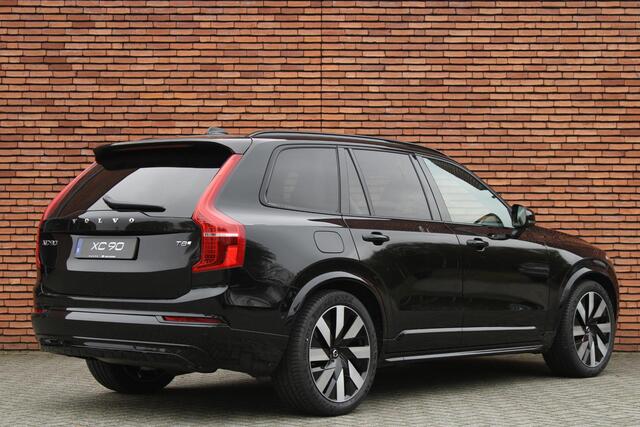 Volvo XC90 T8 AWD AUT8 455PK Ultra Dark, Bowers & Wilkins audiosysteem | 360 graden camera | Massagefunctie | Geventileerde voorstoelen | Luchtvering | 21" Lichtmetalen velgen | Extra getinte ruiten achter | Panoramisch schuif/kantel dak | Elektrisch Verstelbare st