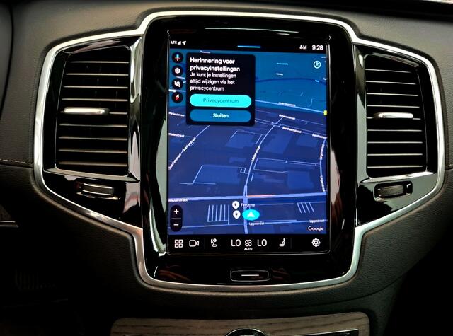 Volvo XC90 2.0 T8 AWD Recharge 335kW/455pk Aut8 Ultimate Bright PANORAMADAK + HARMAN/KARDON + STOELVENTILATIE + ADAPT.CRUISE + PILOT ASSIST + STOELVERWARMING V&A + BLIS + GOOGLE DASH&SERVICES + CAMERA + STUURVERWARMING + PARKSENSOREN V&A + 20" LM-VELGEN!!
