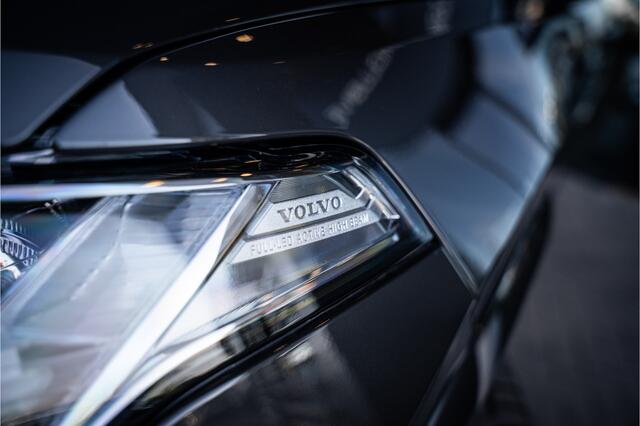 Volvo XC90 2.0 T8 Plug-in hybrid AWD Ultra Dark Panorama | H/K | Elek. Trekhaak | 360 cam