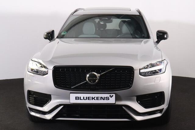 Volvo XC90 T8 Recharge AWD Plus Dark - LONG RANGE - Luchtvering - Panorama/schuifdak - IntelliSafe Assist & Surround - 360º Camera - Harman/Kardon audio - Adaptieve LED koplampen - Verwarmde voorstoelen, stuur & achterbank - Parkeersensoren voor & achter - Elektr. b