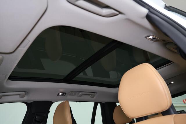 Volvo XC90 T8 Recharge AWD Inscription - Panorama/schuifdak - IntelliSafe Assist & Surround - 360º Camera - Bowers & Wilkins audio - Adaptieve LED koplampen - Verwarmde voorstoelen, stuur & achterbank - Parkeersensoren voor & achter - Elektr. bedienb. voorstoelen me