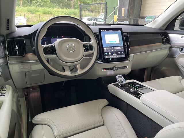 Volvo XC90 2.0 T8 Plug-in hybrid AWD Ultra Bright | FACELIFT | Luchtvering | Bowers&Wilkins | Massage+Ventilatie | Trekhaak | 22 Inch | Panoramadak | Head-Up