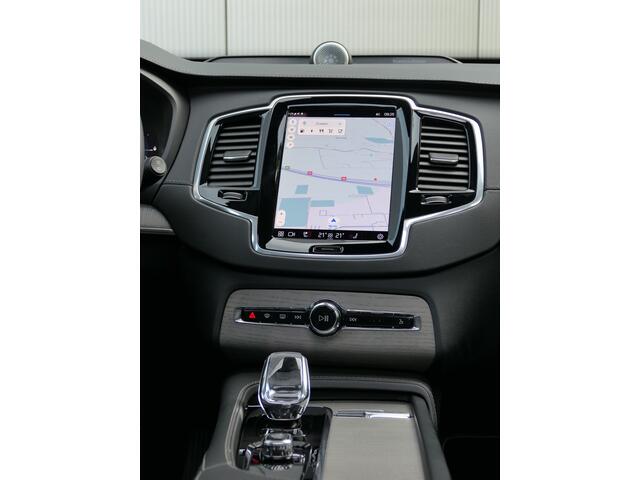 Volvo XC90 T8 Recharge AWD Plus Dark 12 MND garantie Bowers&Wilkins / Panoramadak / Stoelverwarming en verkoeling / Stuurverwarming