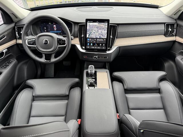 Volvo XC90 2.0 T8 Plug-in hybrid AWD Plus Bright | Nieuw Model | 360° Camera | Google | Blis | Adaptieve Cruise controle | Stoelen + Stuur verwarmd | Harman/Kardon | Memory |
