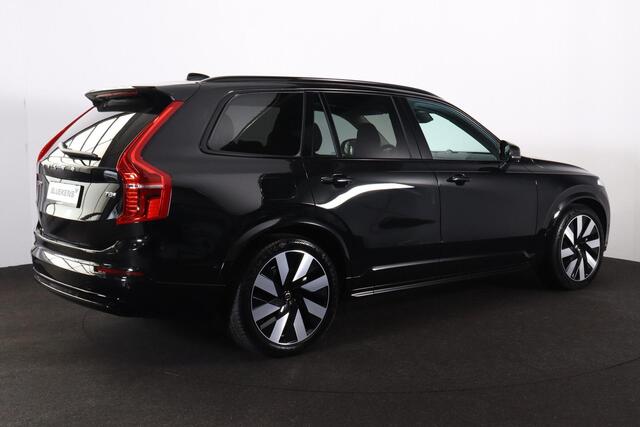 Volvo XC90 T8 Recharge AWD Ultra Dark - Luchtvering - Panorama/schuifdak - IntelliSafe Assist & Surround - 360º Camera - Bowers & Wilkins audio - Adaptieve LED koplampen - Verwarmde voorstoelen, stuur & achterbank - Parkeersensoren voor & achter - Elektr. bedienb. v