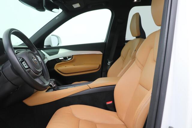 Volvo XC90 T5 AWD | Panoramadak | ACC | Stoel+Stuurverwarming | Trekhaak | Getint Glas